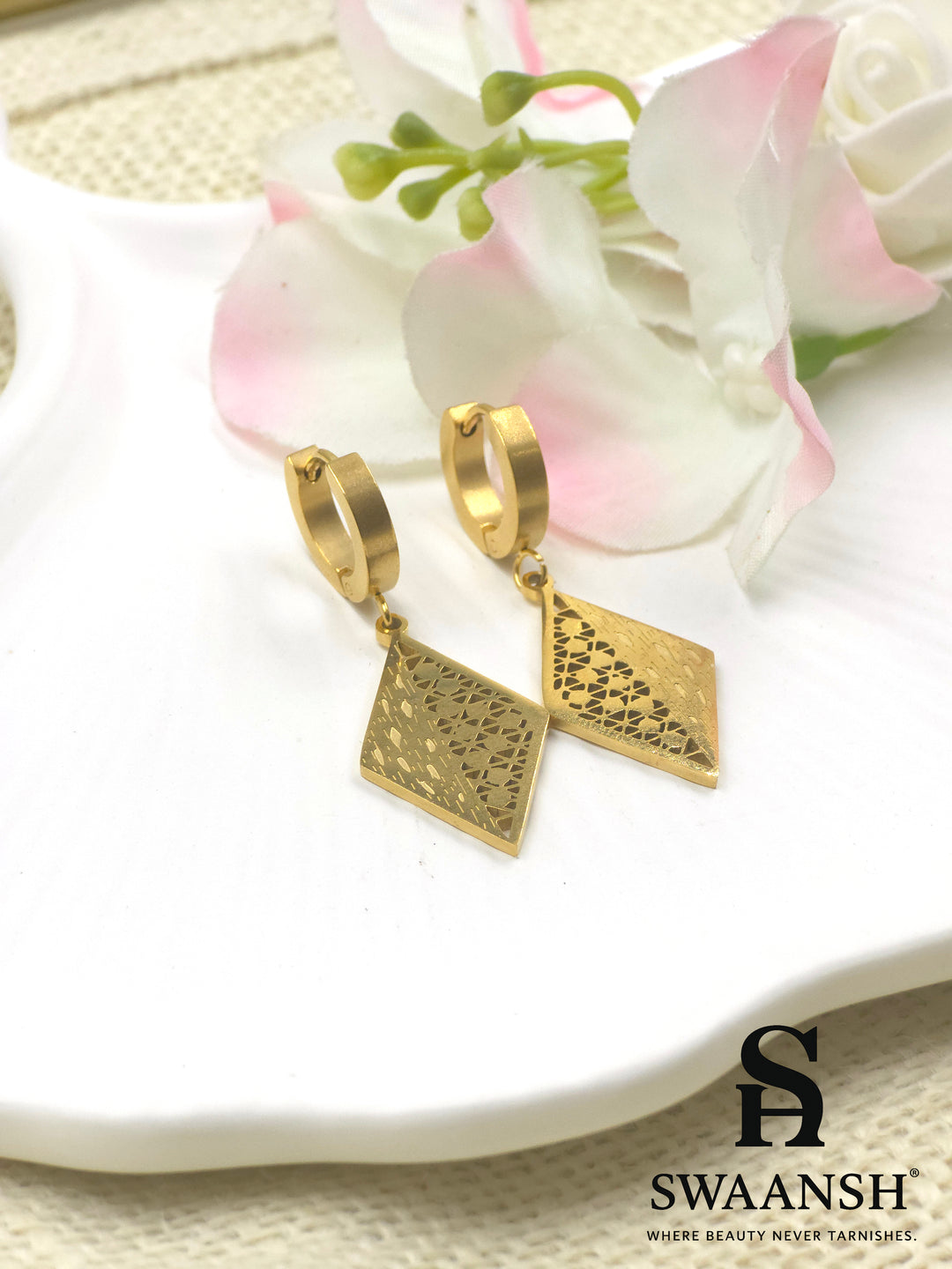 Golden Mirage diamond-cut gold drop earrings by Swaansh with matte-finish hoops and geometric lattice design