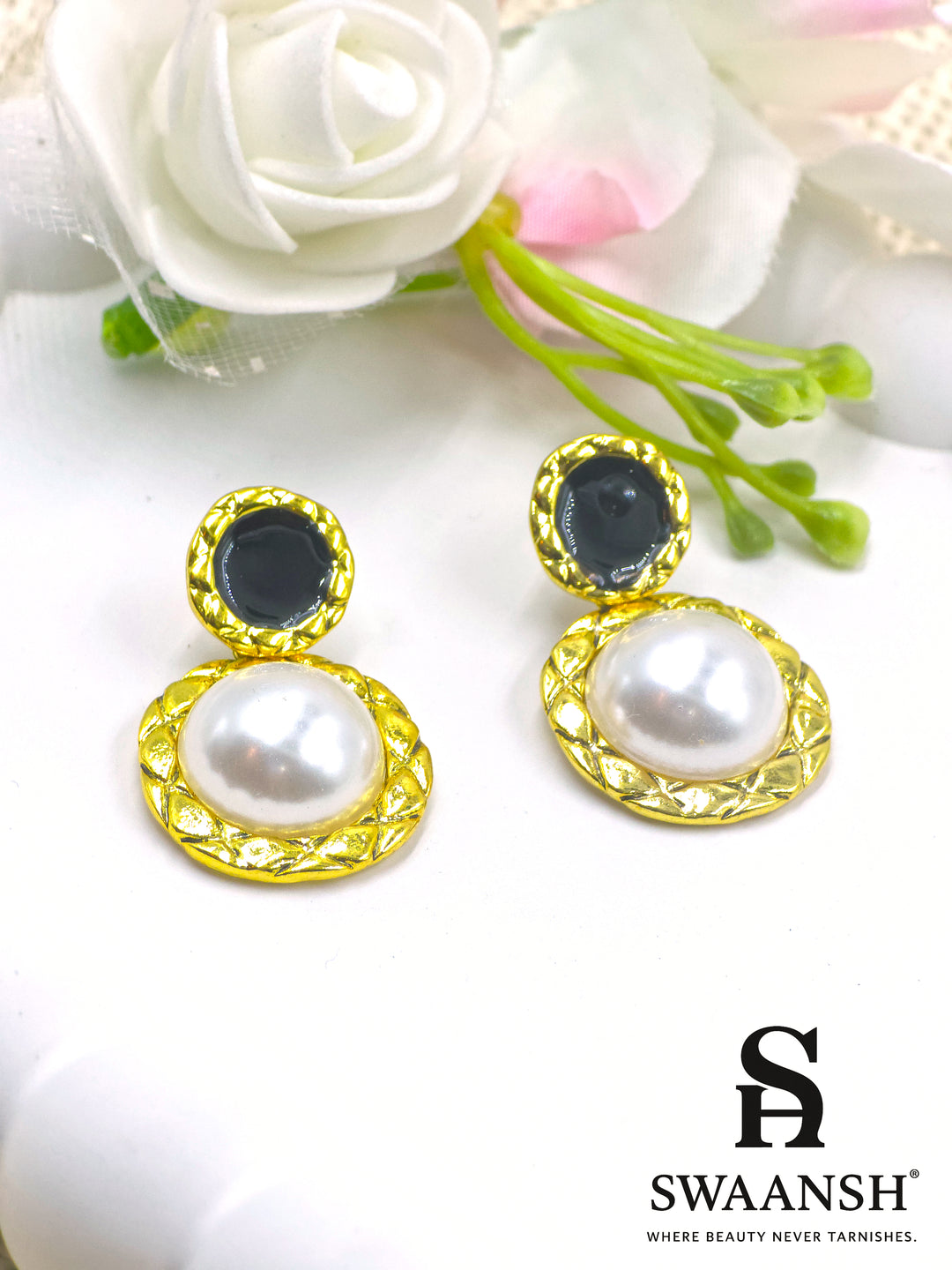 Vintage gold-tone drop earrings with black top gem and white pearl – Swaansh
