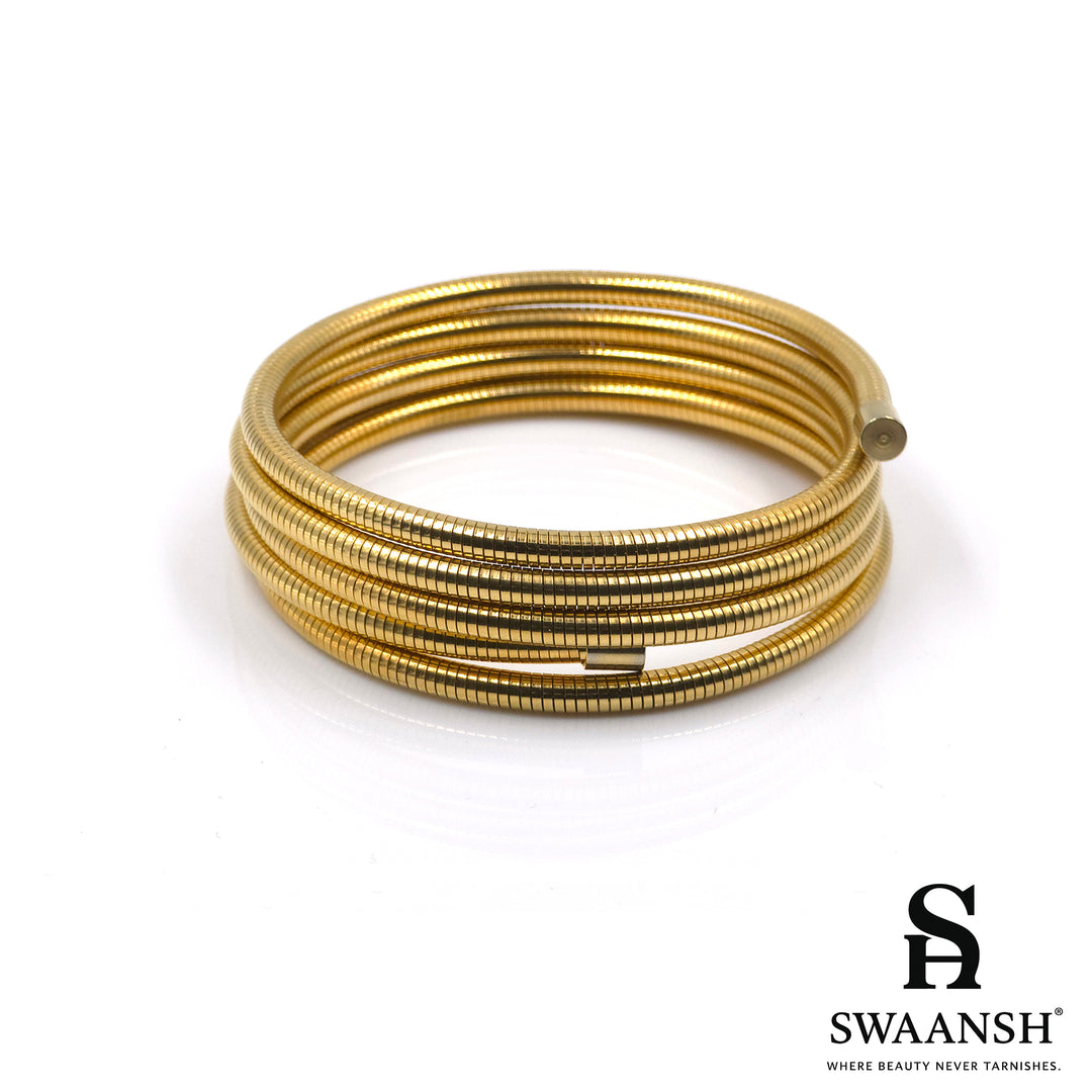 Flex Coil Bracelet – Gold Spiral Stack