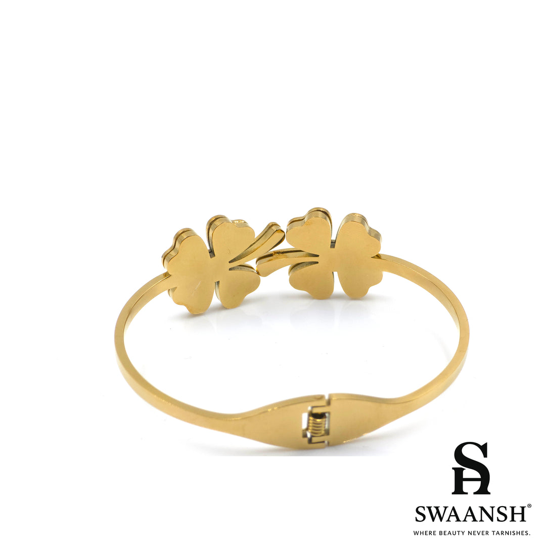 Duo Bloom Bracelet – Twin Floral Hearts