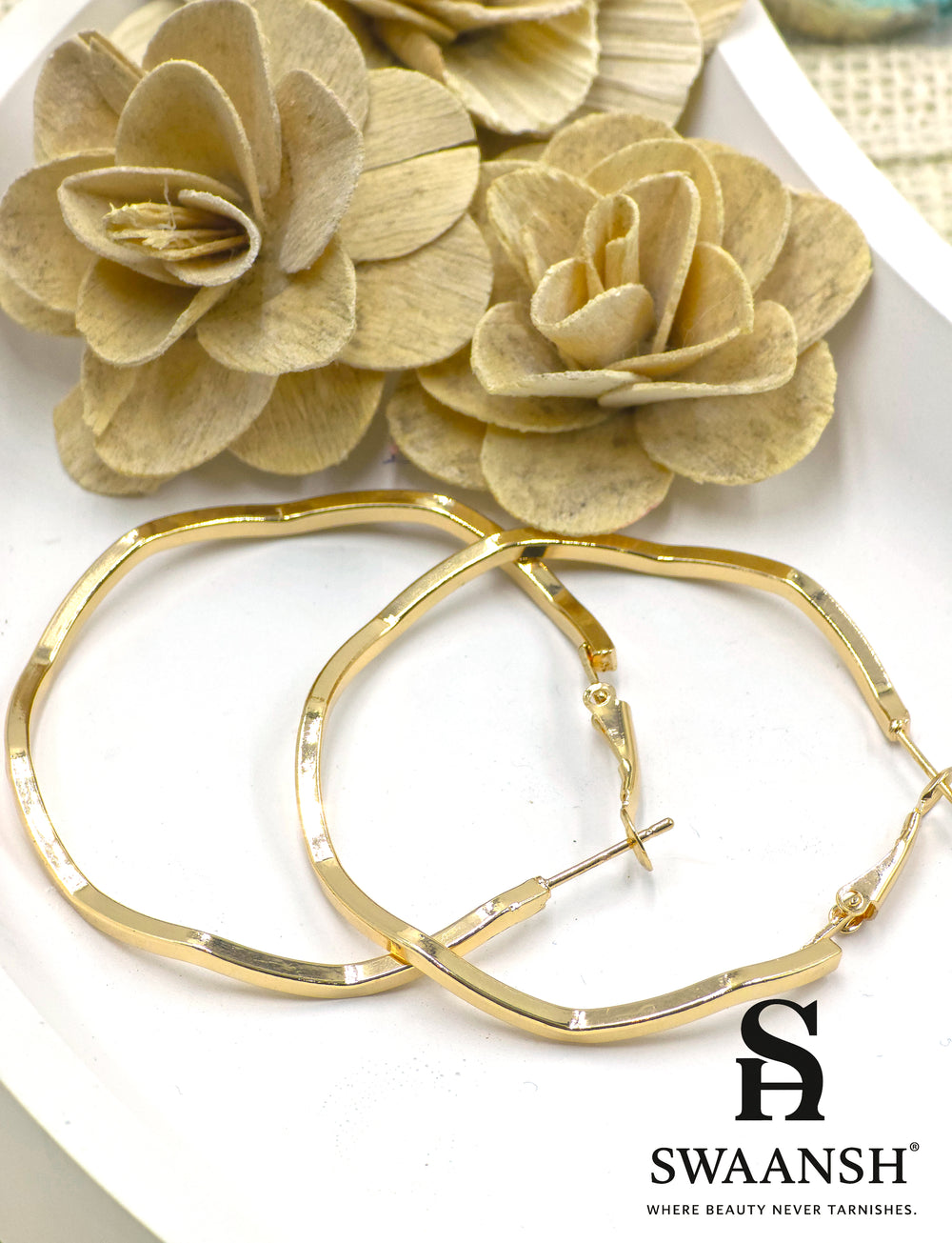 Golden Wave textured hoop earrings by Swaansh featuring ripple edge design on a white ceramic base – lightweight, anti-tarnish and elegant
