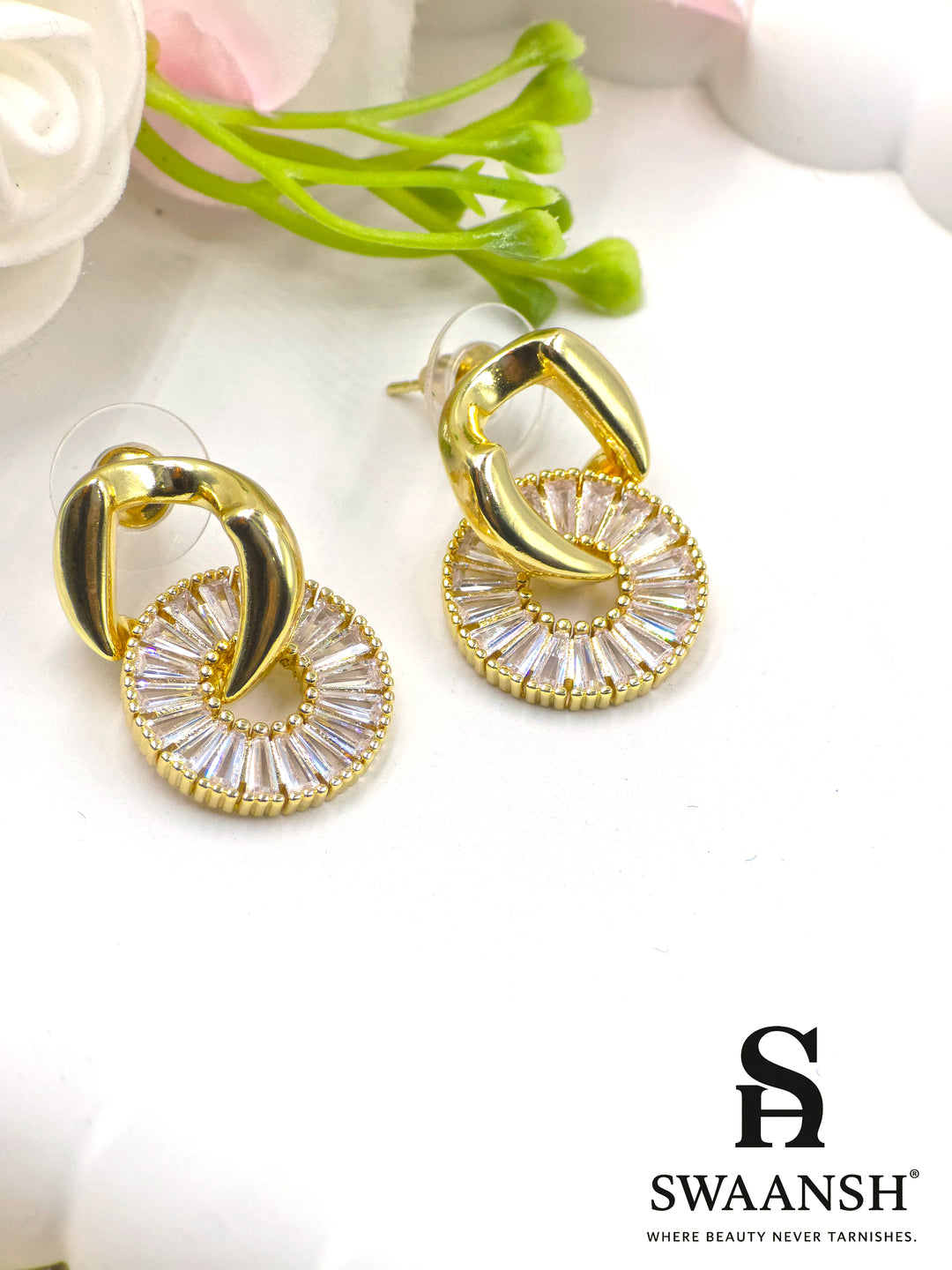 Gold crescent and circular zircon loop stud earrings – Swaansh EMH104 designer anti-tarnish studs