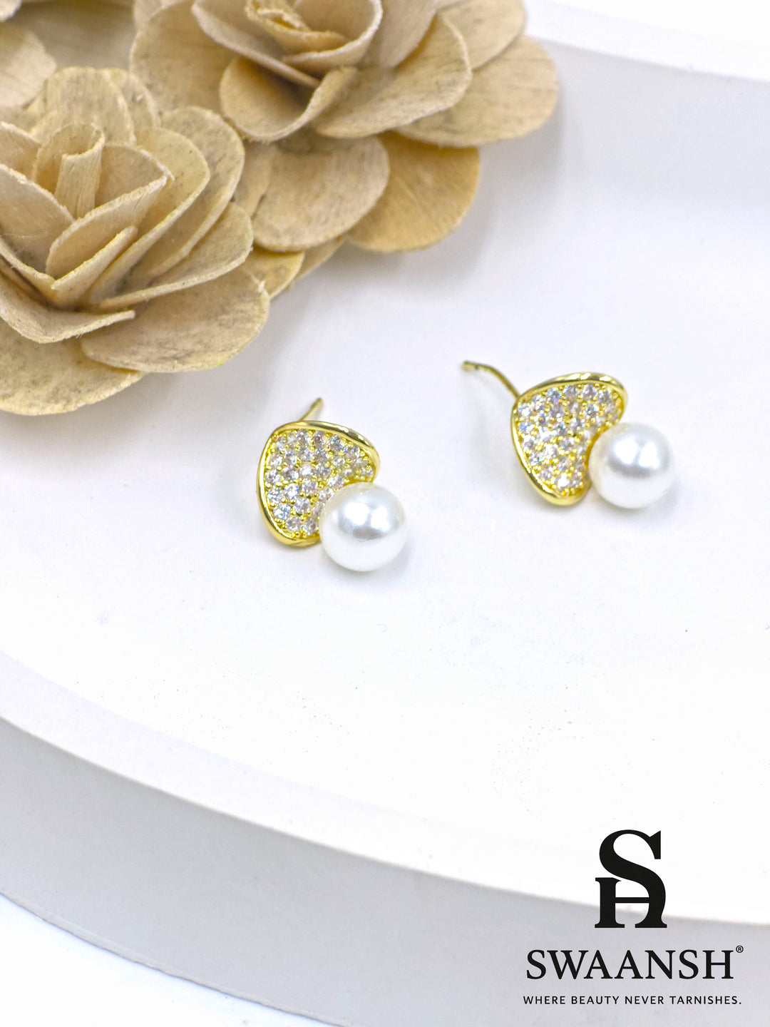 Swaansh  – gold triangle-shaped crystal studs with pearl drop