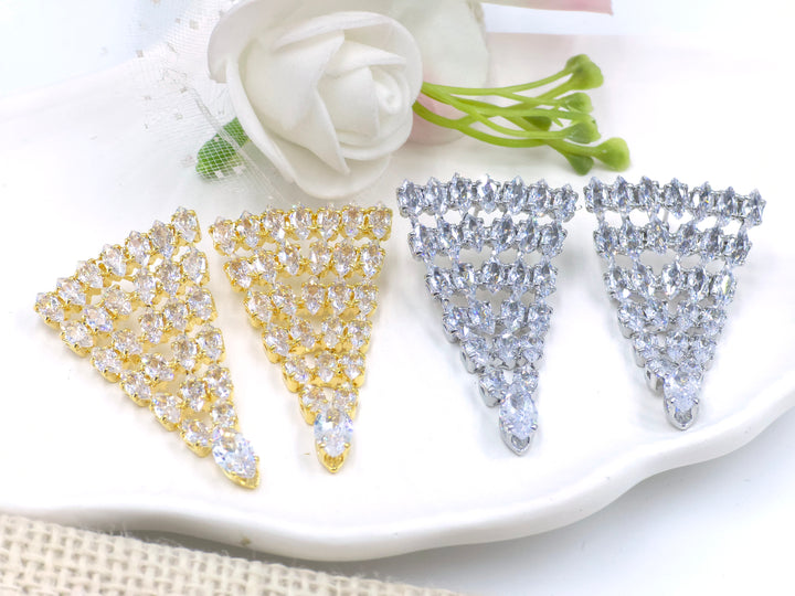 Gold fan-shaped earrings with marquise lattice and pear-cut crystal drop – Swaansh